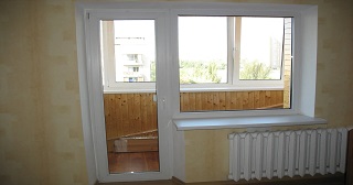 Ремонт балконной двери Узловая, цена от 977 руб.
